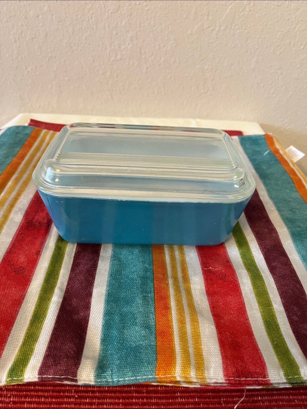 Pyrex Turquoise Glass Storage Dish with Clear Lid